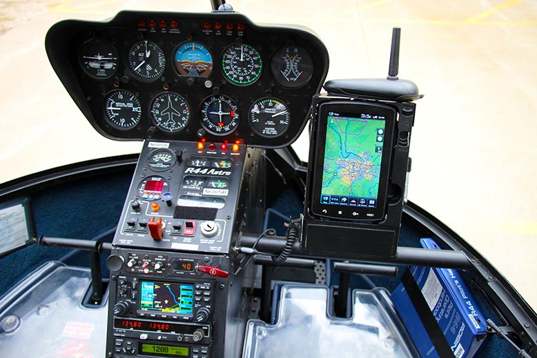 N600SR Instruments and Avionics Panel